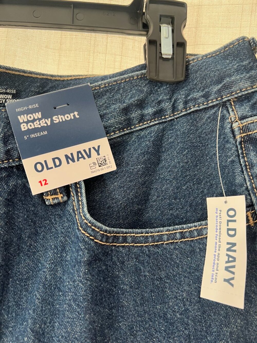 WOW Baggy Short - Old Navy - Picture 2 of 7